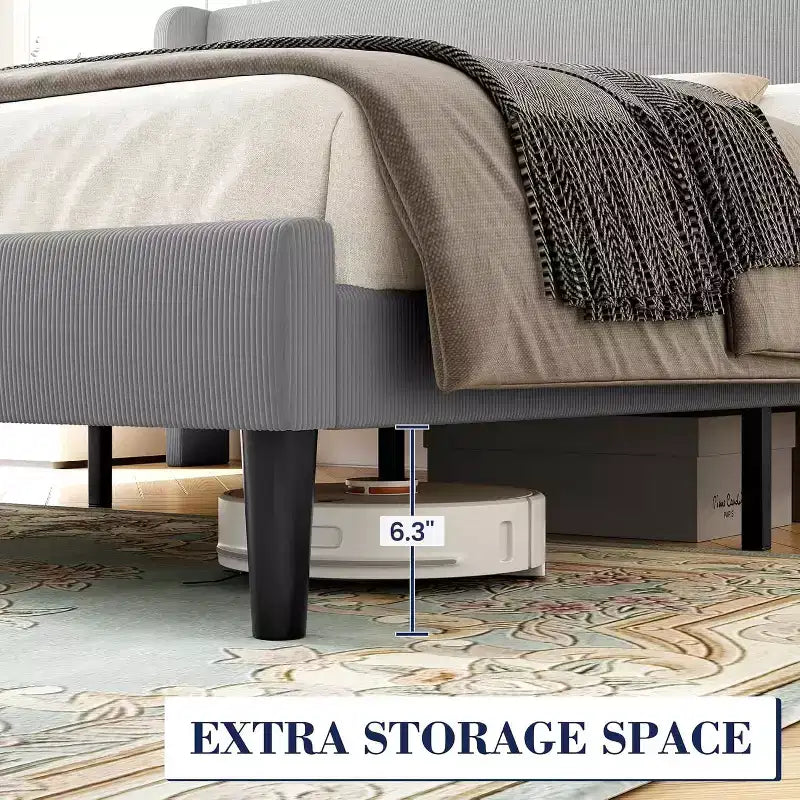 Letto con base imbottita in velluto grigio chiaro con testiera ad ali laterali, Queen/King, per 1-2 utenti